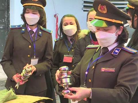 Quảng Ninh: Phát hiện vụ buôn lậu khóa giả lớn nhất từ trước đến nay