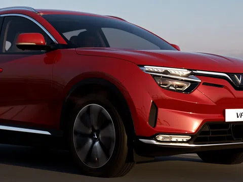 VINFAST CANADA TỔ CHỨC ROADSHOW TRẢI NGHIỆM VF 8 VÀ VF 9 TRÊN TOÀN QUỐC