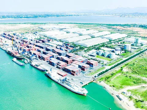 THILOGI thực hiện vận chuyển quốc tế hàng hóa nhập khẩu cho các doanh nghiệp tại miền Trung