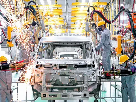 Nhà máy THACO Tải nghiên cứu, gia công, lắp đặt dây chuyền hàn chuyên biệt, phục vụ sản xuất dòng xe tải THACO Frontier thế hệ mới