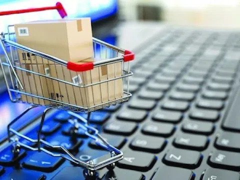 Nhà đầu tư nước ngoài đầu tư vào lĩnh vực thương mại điện tử tại Việt Nam cần tuân thủ các quy định nào?